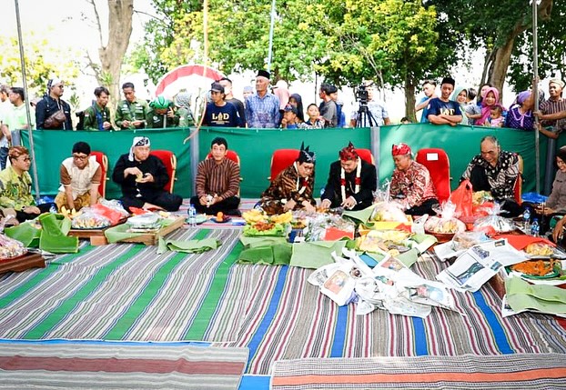 Suasana Kirab